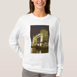 Tower Bridge and River Thames at dusk, London, T-Shirt