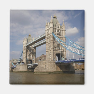 Tower Bridge and River Thames, London, Magnet