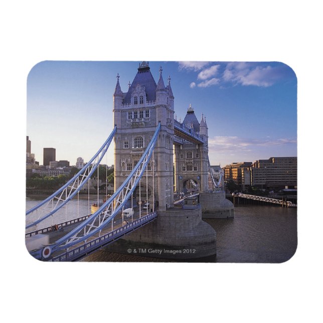 Tower Bridge in London Magnet (Horizontal)