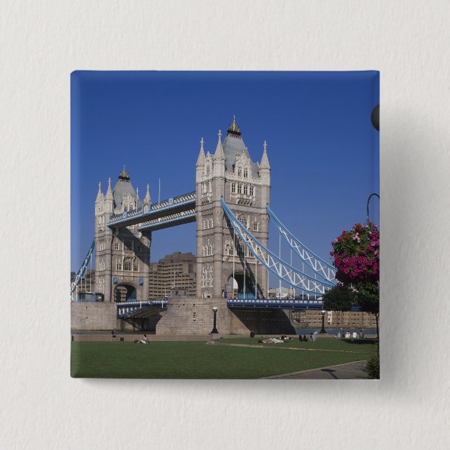 Tower Bridge, River Thames, London, England 15 Cm Square Badge (Front)