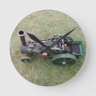 Traction Engine Model Round Clock