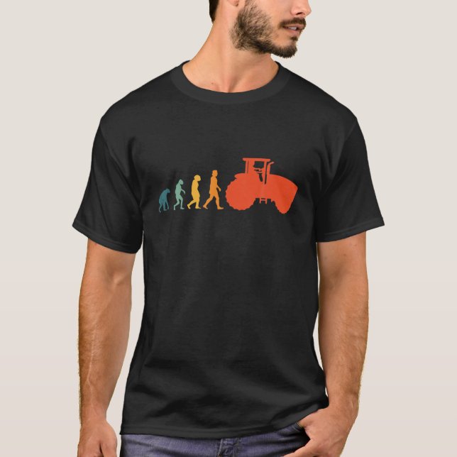 Tractor Evolution Retro Tractor Driver Farmer Vint T-Shirt (Front)