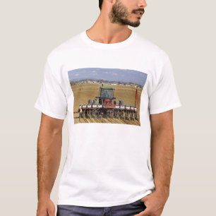Tractor pulling a seed corn planter. T-Shirt