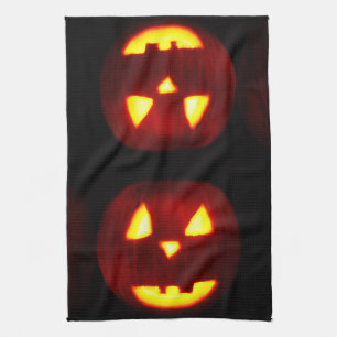 TRADITIONAL HALLOWEEN PUMPKIN towel