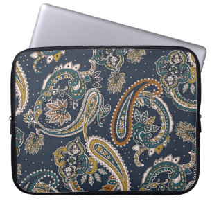 Traditional Indian Paisley pattern on backgroundpa Laptop Sleeve