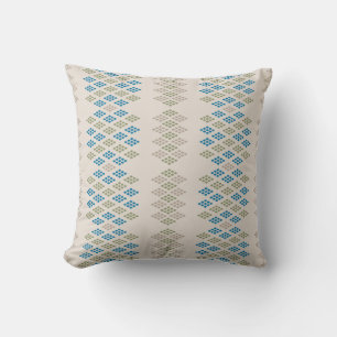 Traditional Ogee Motif Throw Pillow