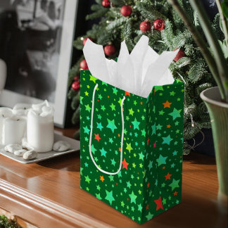 Traditional Red and Green Holiday Stars Pattern Medium Gift Bag