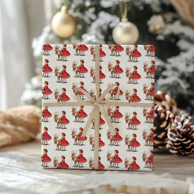 Traditional Vintage Cat Christmas Wrapping Paper (Creator Uploaded)