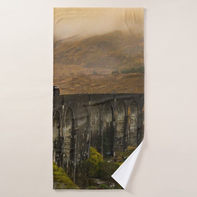 TRAIN ON RAILWAY AT DAYTIME BATH TOWEL (Bath Towel)