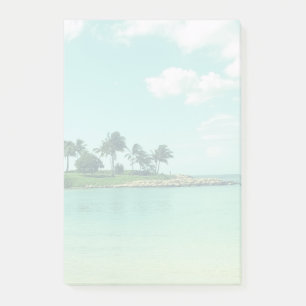 Tranquil and Serene Turquoise Beach in Hawaii Post-it Notes