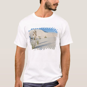 Transverse Dunes, Yucca, shadows T-Shirt
