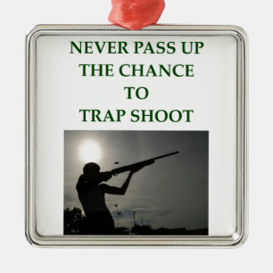 trap shooting metal tree decoration