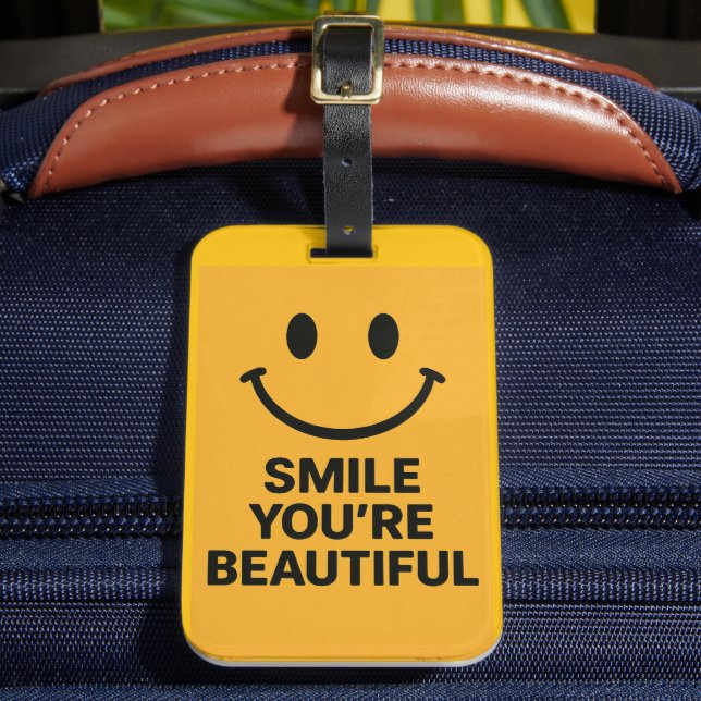 Travel in Style | Trendy Luggage Tag ✈️ (Front Insitu 2)