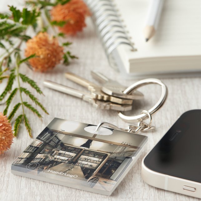 travelog_4 acrylic key ring (Front Right)