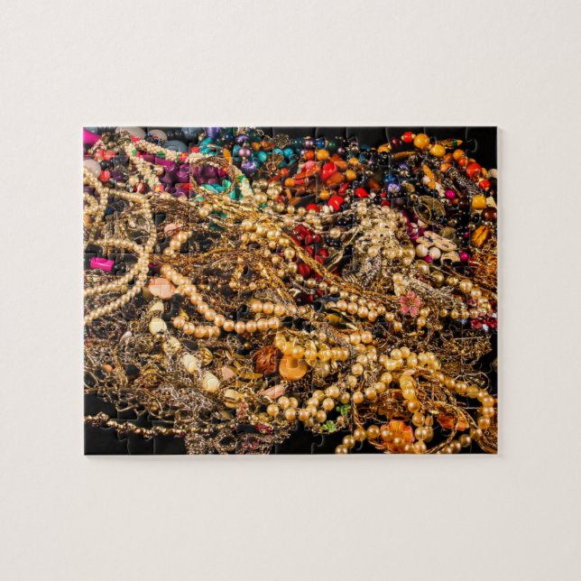 Treasure Chest Of Jewellery 110 piece puzzle (Horizontal)