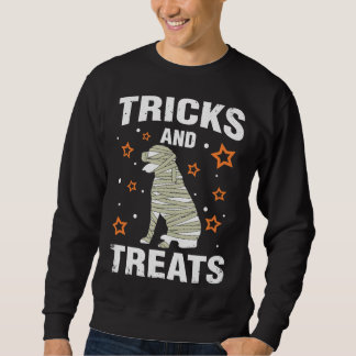 Treats & Tricks Rottweiler Halloween Costume Mu Sweatshirt