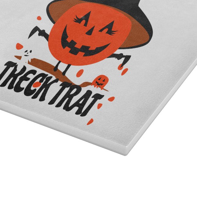 Treck Trat Pumpkin Smiling Cutting Board (Corner)