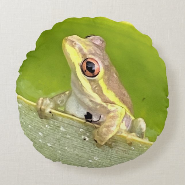Tree Frog on Pineapple Plant Throw Pillow (Front)