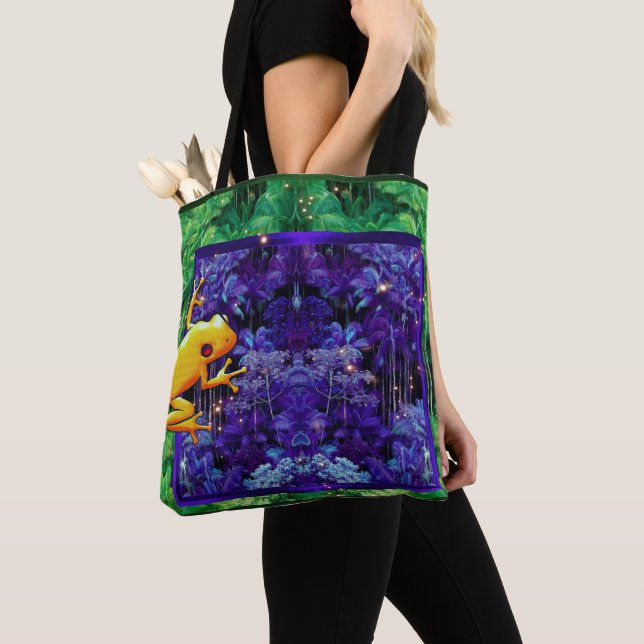 Tree Frog  Tote Bag (Close Up)