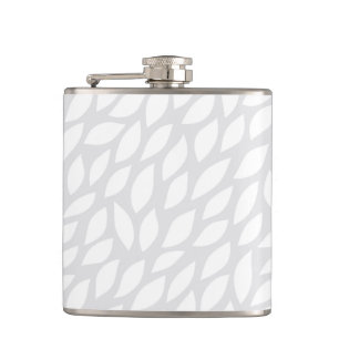 trend trendy fall fashion women trendy queen hoodi hip flask
