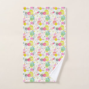 Trendy dots pattern hand towel