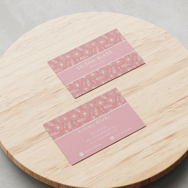 Trendy & Elegant | Bold Stylish Floral  Business Card (Creator Uploaded)