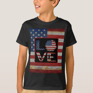 TRENDY LOVE AMERICAN FLAG DISTRESSED USA FLAG T-Shirt