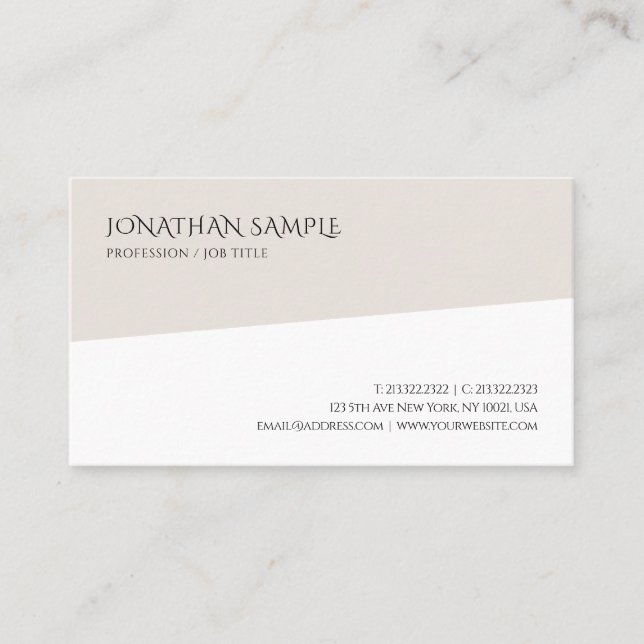 Trendy Modern Minimalist Professional Template Business Card (Front)