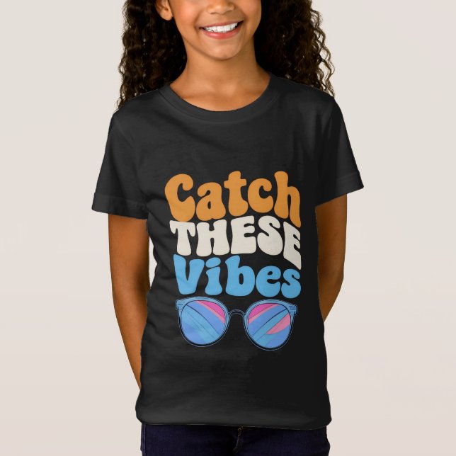 Trendy Retro Sunglasses Graphic Tee for Stylish (Front)