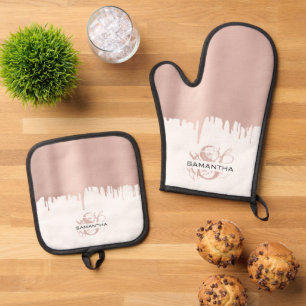Trendy Rose Pink Gold Metallic Drips Monogram Oven Mitt & Pot Holder Set