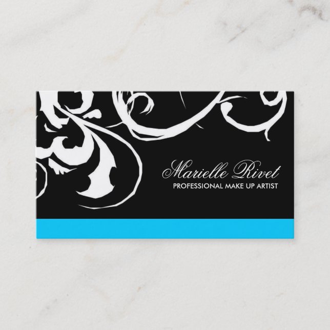 Trendy Salon Business Card (Front)