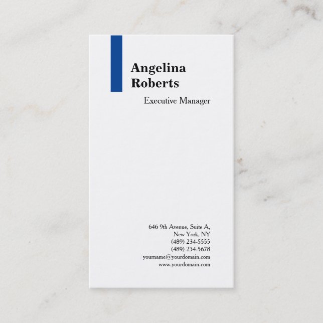 Trendy script professional plain minimalist business card (Front)