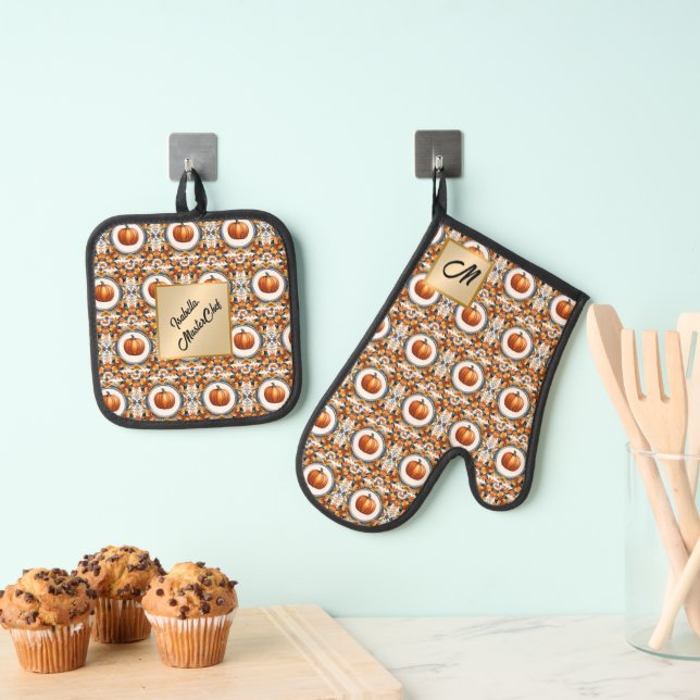 Trendy Thanksgiving Pumpkin Autumn Collection Oven Mitt & Pot Holder Set (Insitu(Hanging))