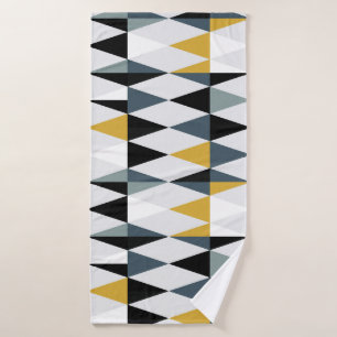 Triangles: Modern Vintage Geometric Pattern. Bath Towel