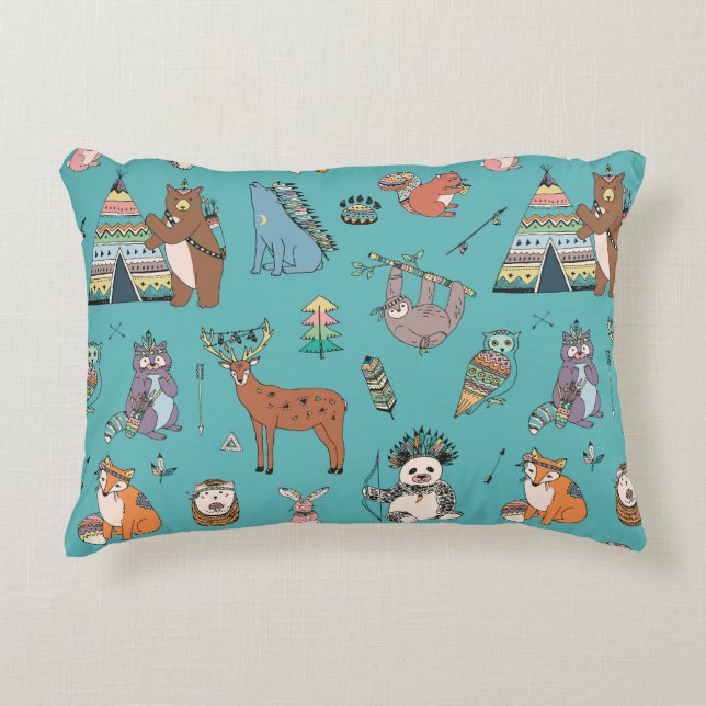 Tribal animals: woodland forest pattern. decorative cushion (Front)