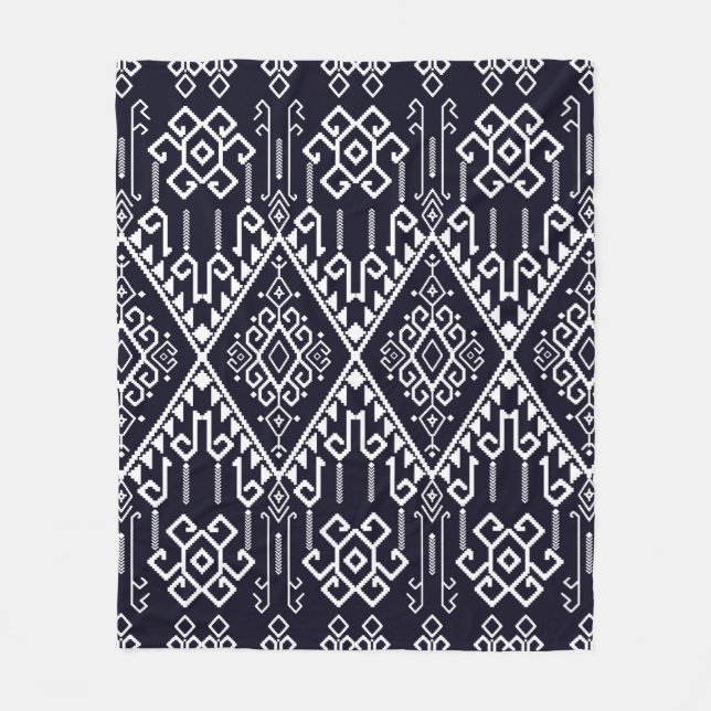 Tribal ethnic seamless pattern fleece blanket (Front)