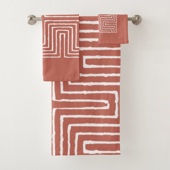 Tribal Maze Bath Towel Set (Insitu)