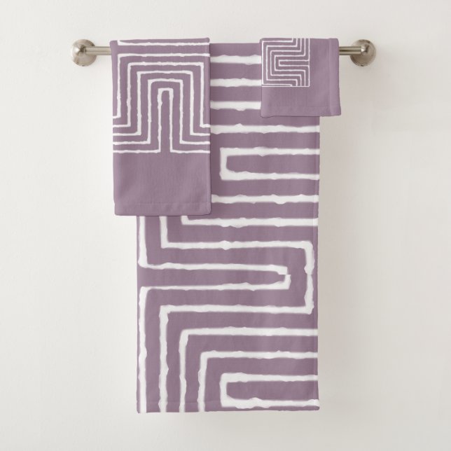 Tribal Maze Bath Towel Set (Insitu)