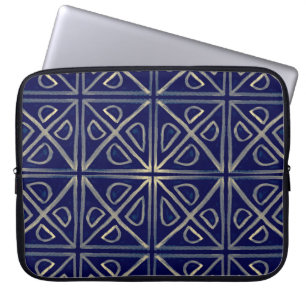 Tribal Seamless Blue Geometric Pattern. Striped Ha Laptop Sleeve