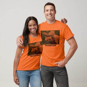 Triceratops/Dinosaurs T-Shirt