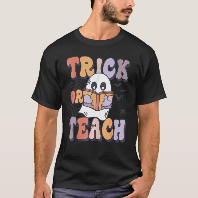 Trick Or Teach Groovy Floral Ghost Retro Teacher H T-Shirt (Front)