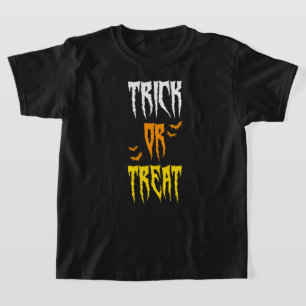 trick or treat bats retro halloween T-Shirt