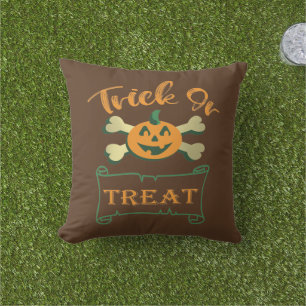Trick or treat crossbones Halloween pumpkin Cushion
