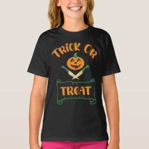 Trick or treat crossbones Halloween pumpkin T-Shir T-Shirt