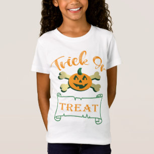 Trick or treat crossbones Halloween pumpkin T-Shirt