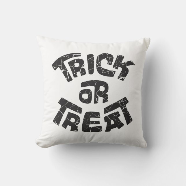 trick or treat cushion (Front)