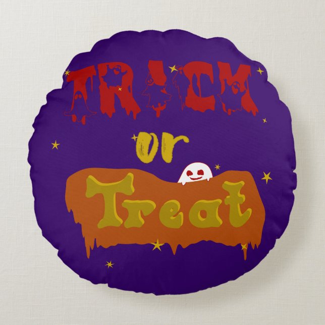 Trick or Treat Funny Boo Halloween Round Cushion (Front)