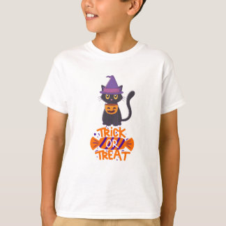 Trick or Treat Halloween Cat  T-Shirt