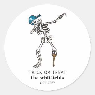 Trick or Treat Halloween Dabbing Pirate Classic Round Sticker