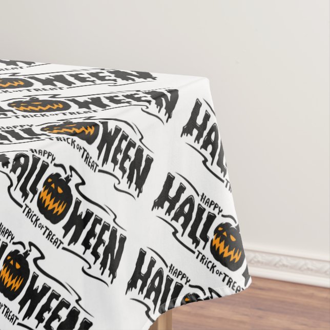 Trick or Treat Halloween Jack-O-Lanterns Tablecloth (In Situ)